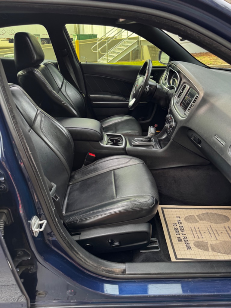 2017 Dodge Charger SXT - Photo 14