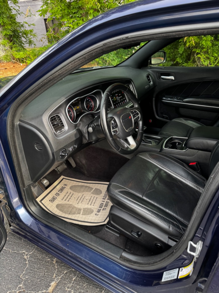 2017 Dodge Charger SXT - Photo 8