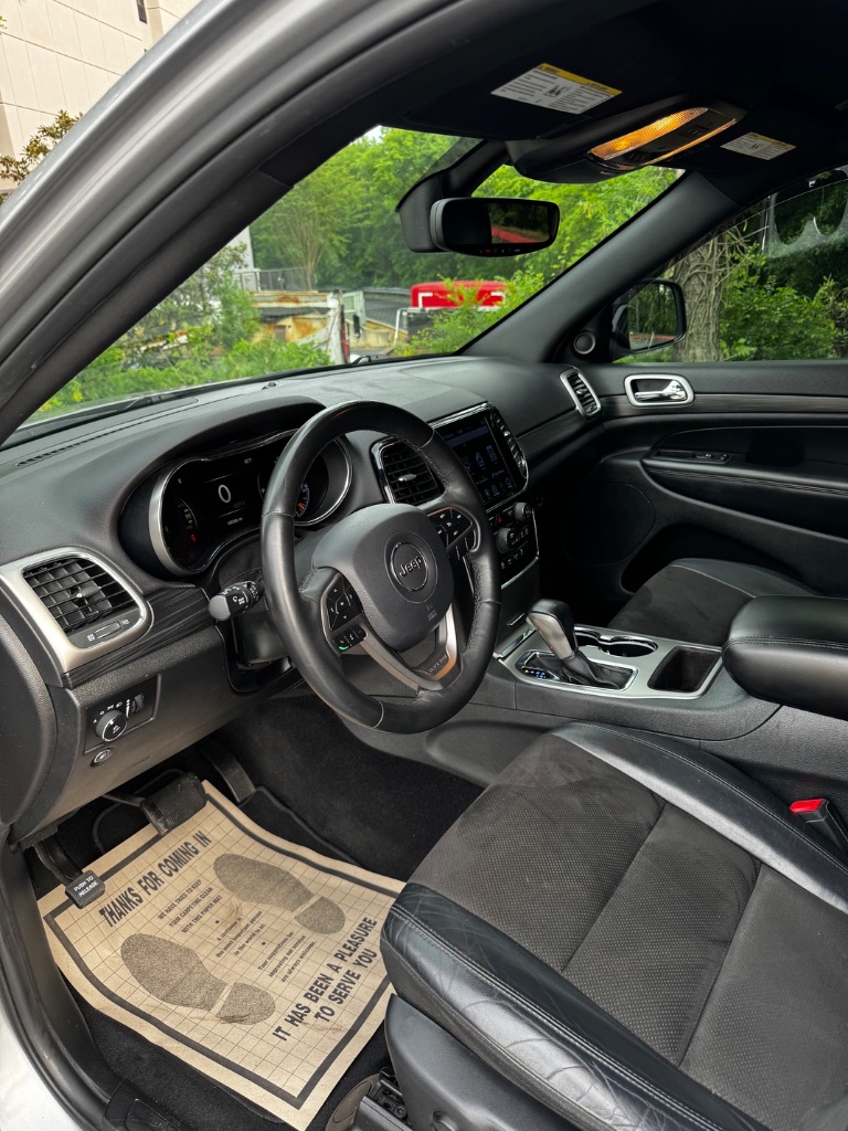 2019 Jeep Grand Cherokee Altitude - Photo 14