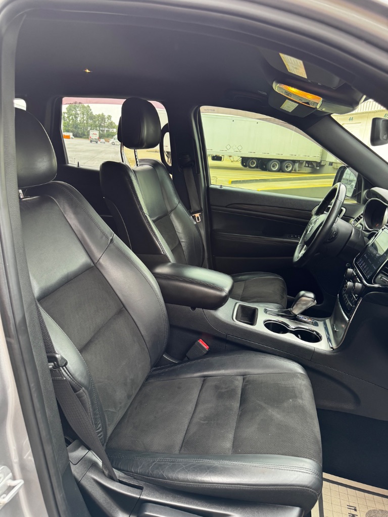 2019 Jeep Grand Cherokee Altitude - Photo 8