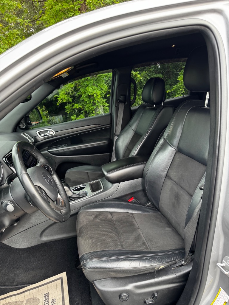 2019 Jeep Grand Cherokee Altitude - Photo 9