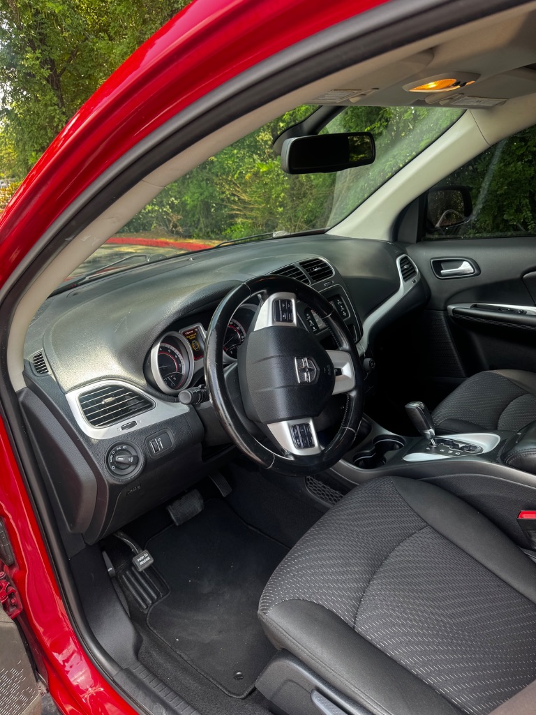 2019 Dodge Journey SE - Photo 9
