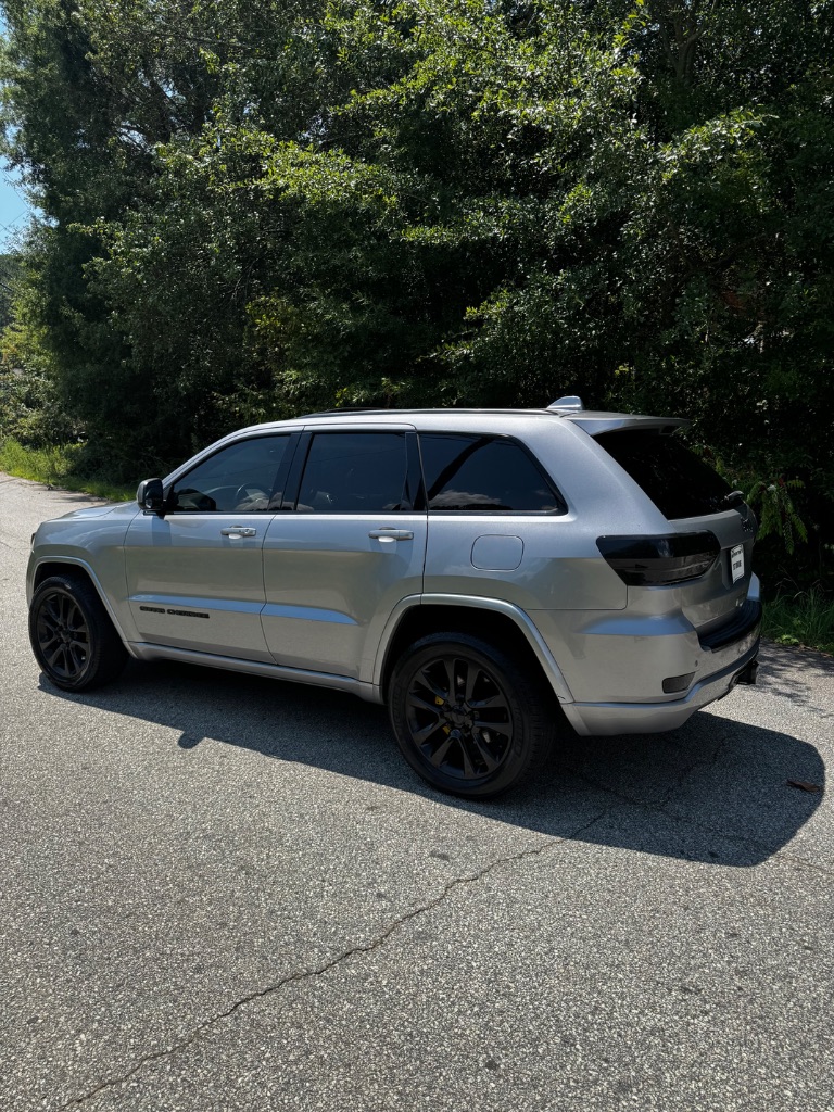 2017 Jeep Grand Cherokee Altitude - Photo 6